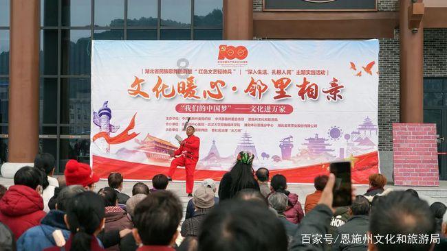 为什么电脑屏幕上会出现黑块游戏画面