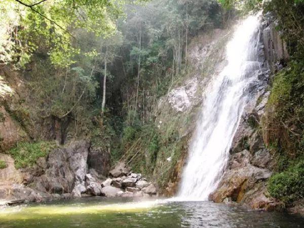 逃出塞里洛斯村